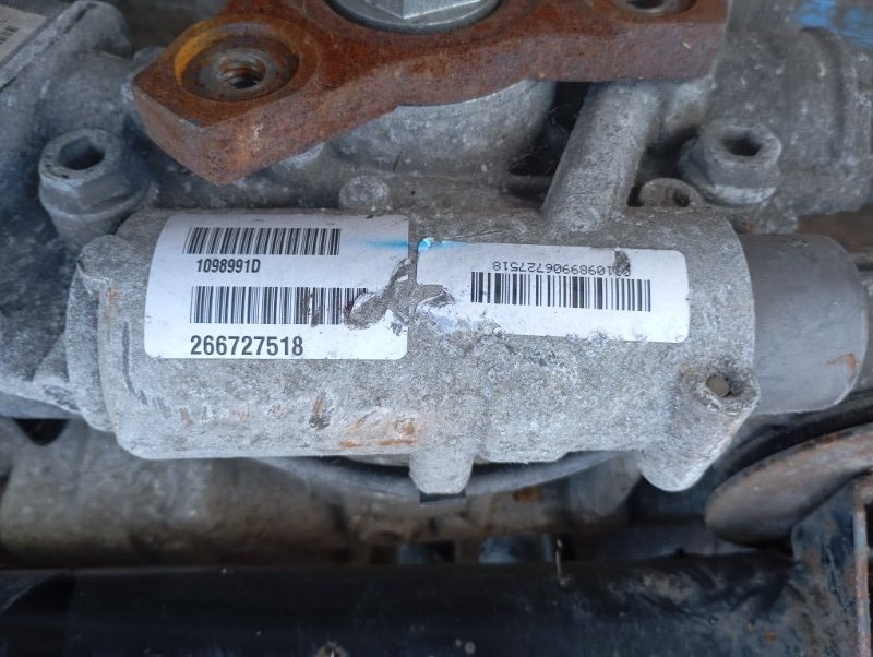 Балка подвески Skoda YETI 2011 5L
