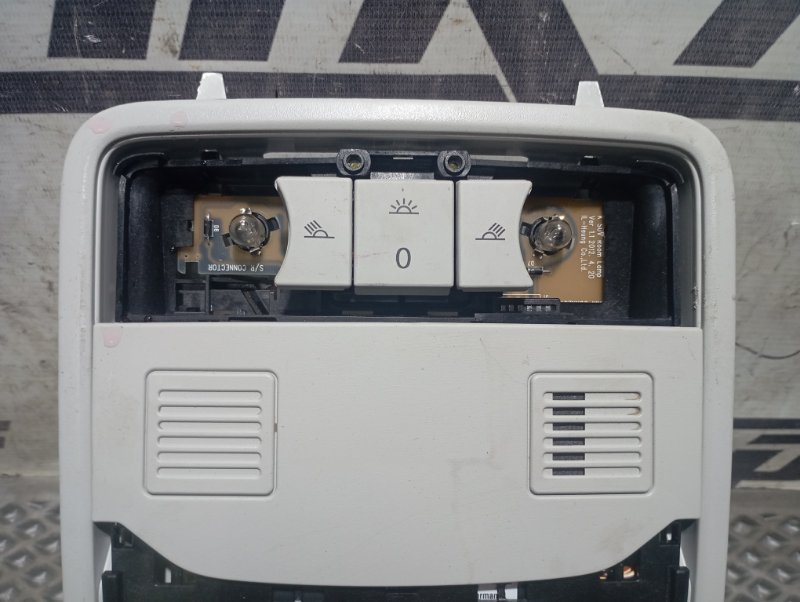 Плафон салона Skoda YETI 2015