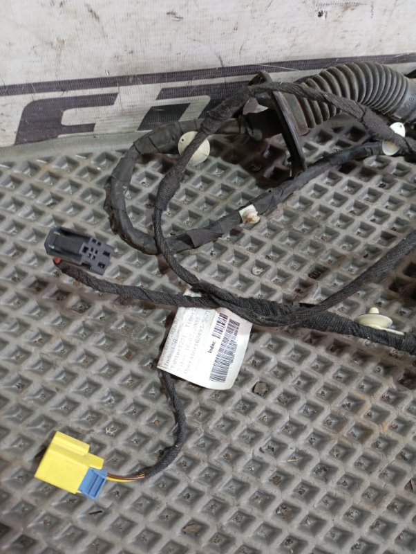 Проводка двери Audi A4 2008 B8