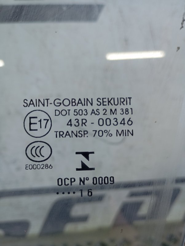 Стекло двери Audi S3 2016 8V hatchback