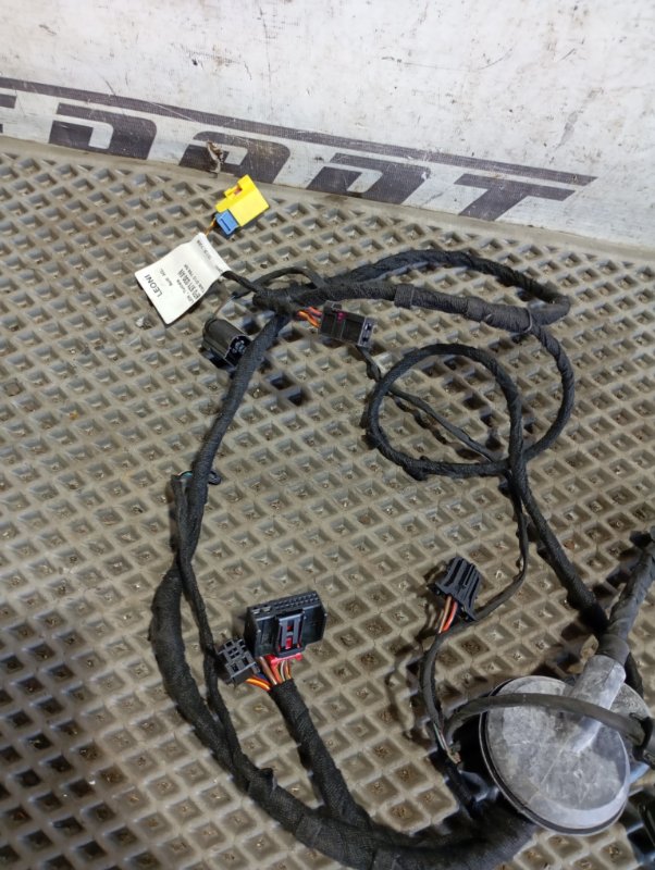Проводка двери Audi S5 2010 8T