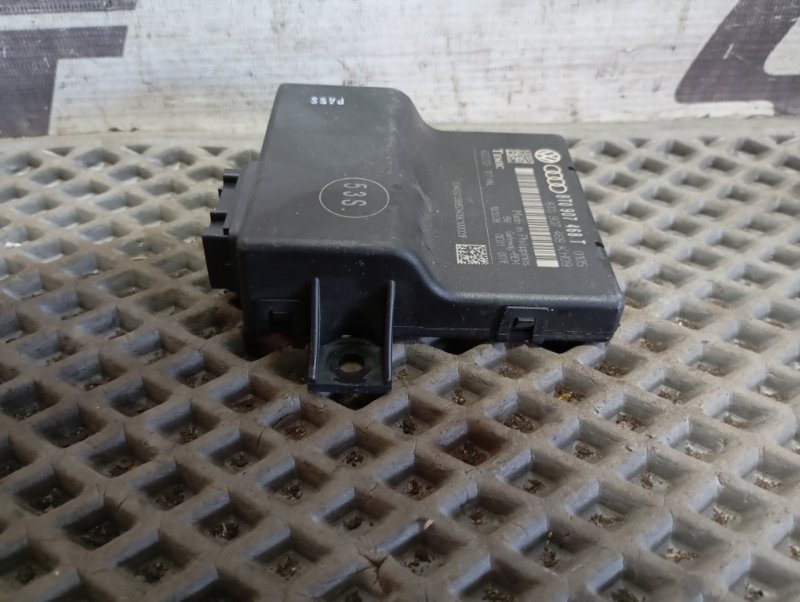 Блок Gateway Audi S5 2010 8T