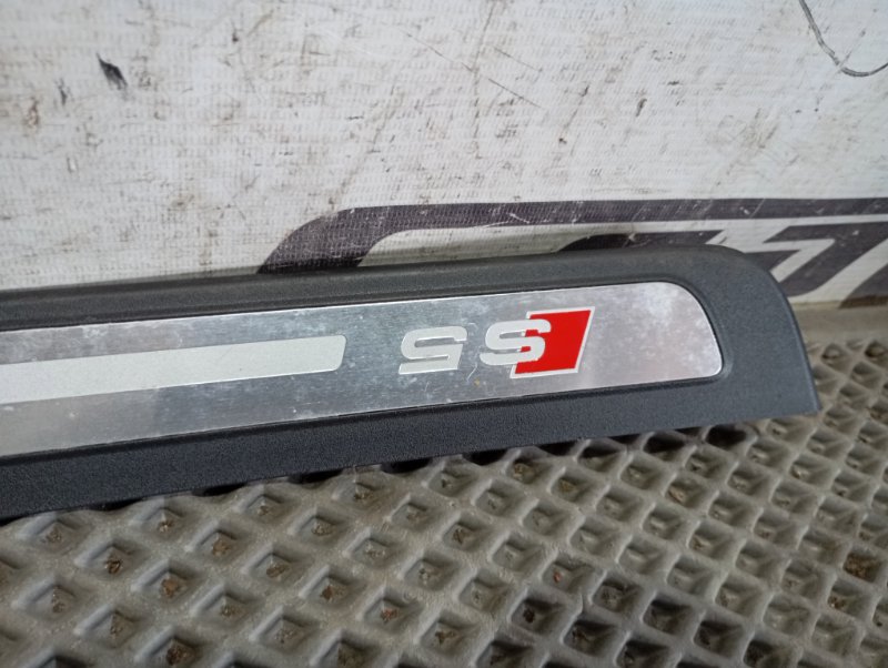 Накладки порогов дверей Audi S5 2010 8T