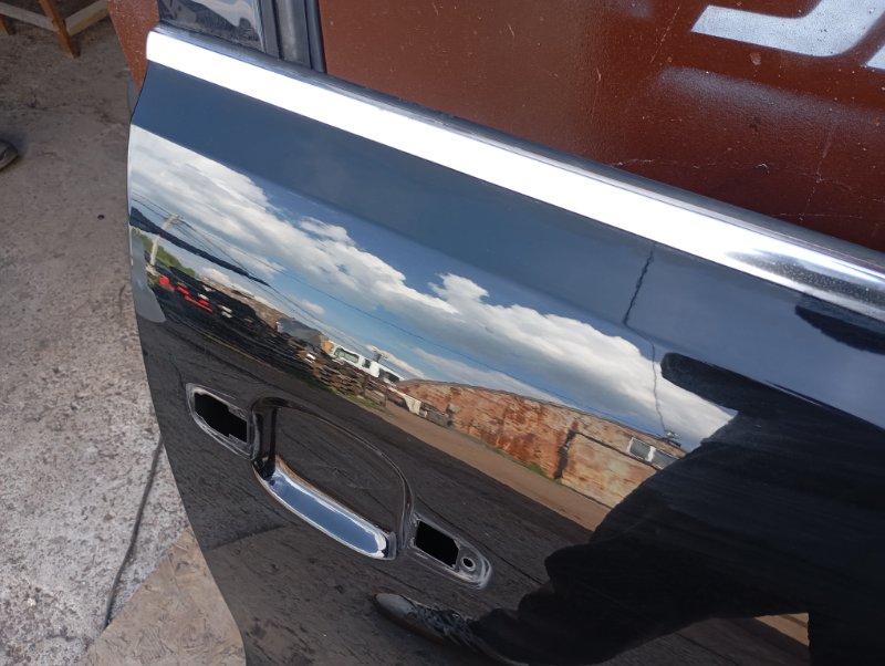 Дверь Audi Q5 2016 8R