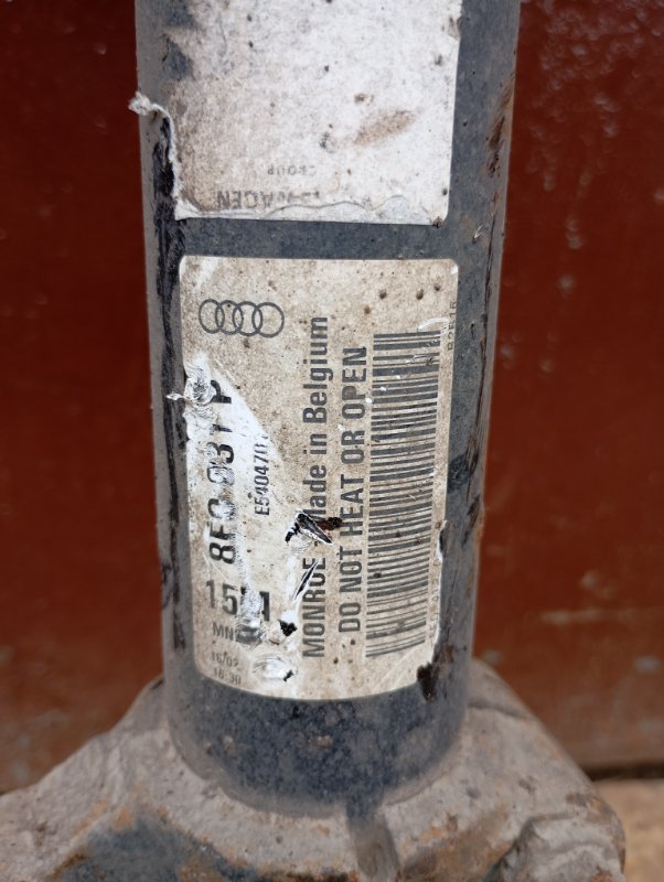 Стойки подвески Audi S5 2010 8T