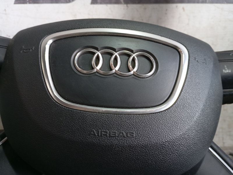 Руль Audi Q5 2016 8R