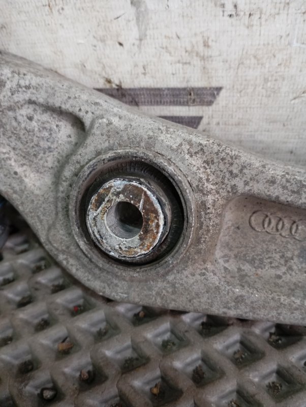 Рычаг подвески Audi S5 2010 8T