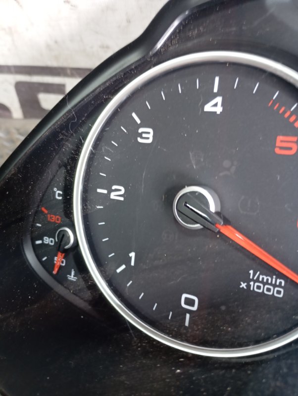 Панель приборов Audi Q5 2016 8R