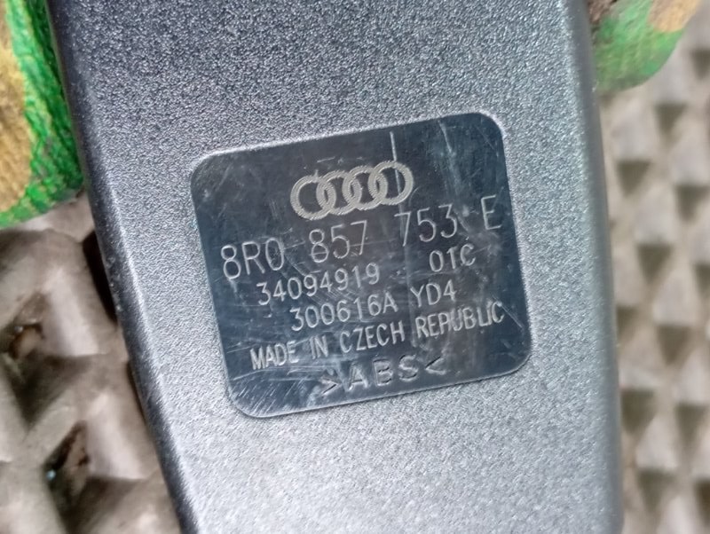 Замок ремня безопасности Audi Q5 2016 8R