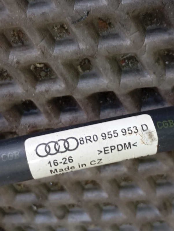 Шланг омывателя фар Audi Q5 2016 8R