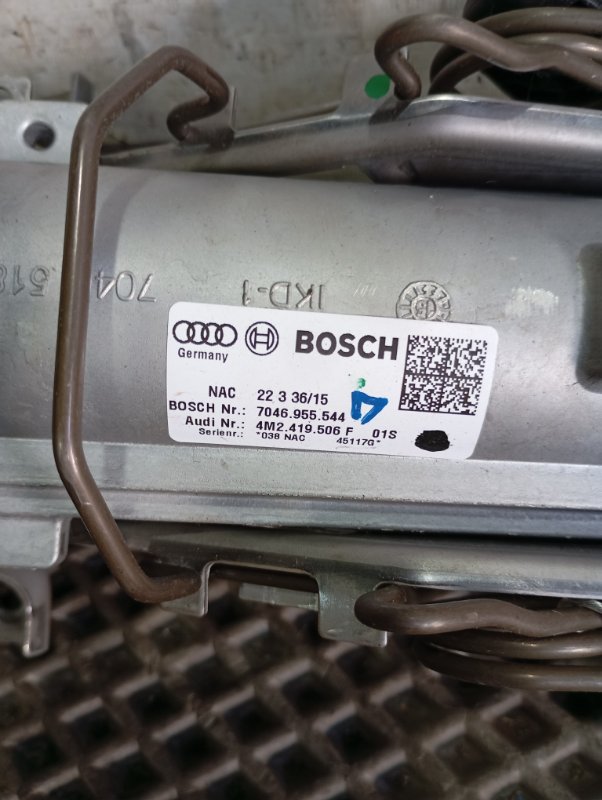 Колонка рулевая Audi Q7 2015 4M