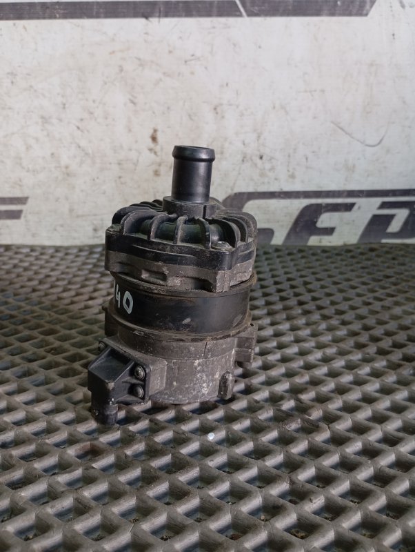 Помпа дополнительная Audi S5 2013 8T
