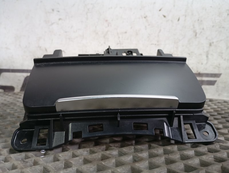 Пепельница Audi S5 2013 8T