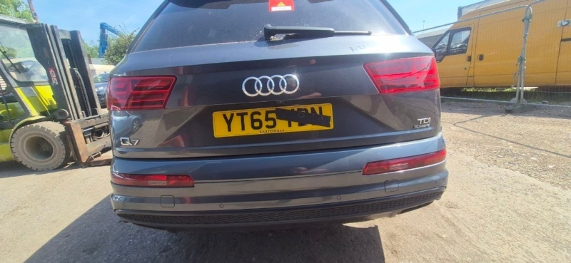 Audi Q7 4M Audi Q7 2015 4M