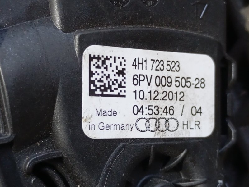 Педаль газа Audi S5 2013 8T