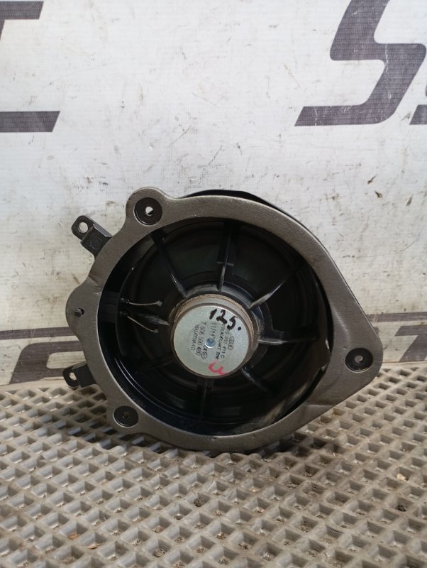 Динамик двери Audi A3 2011 8P