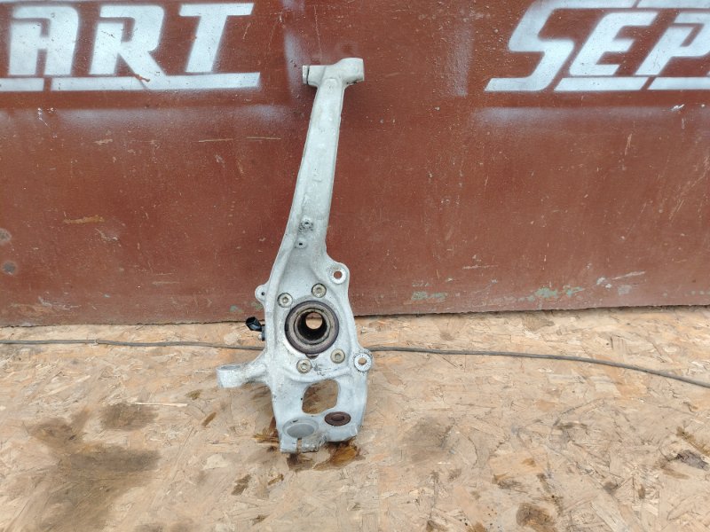 Кулак поворотный Audi S5 2010 8T