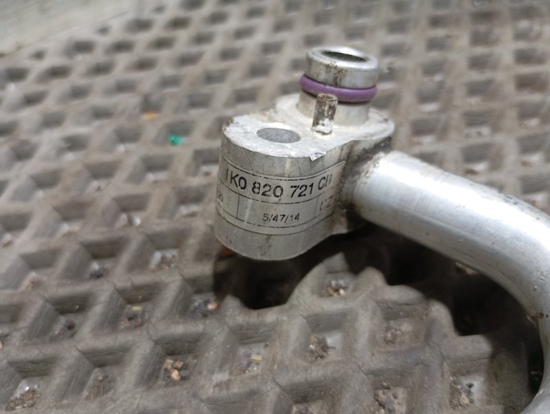 Трубка кондиционера Skoda YETI 2011 5L