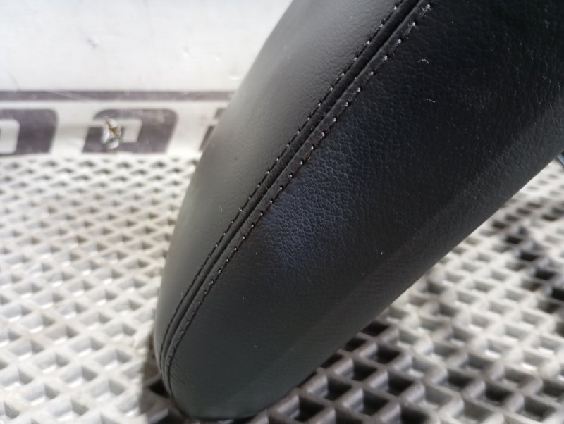 Подлокотник Audi A4 2008 B8