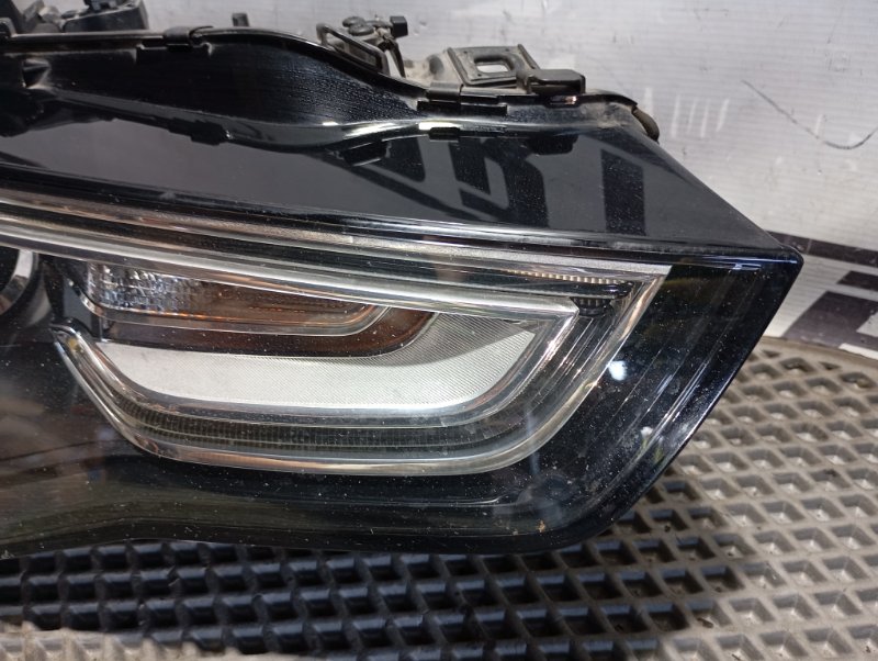Фары Audi S5 2013 8T