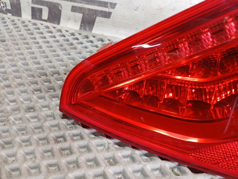 Фонарь внутренний Audi S5 2013 8T