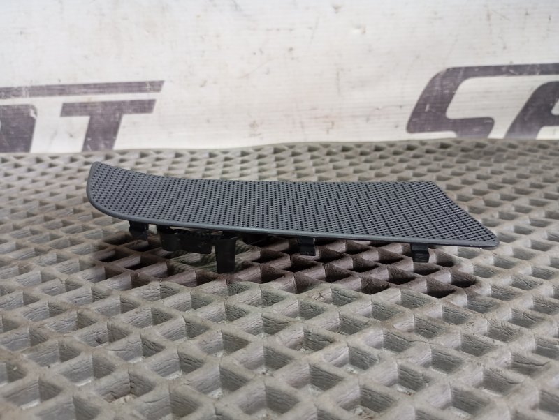 Решетка динамика Audi Q7 2015 4M