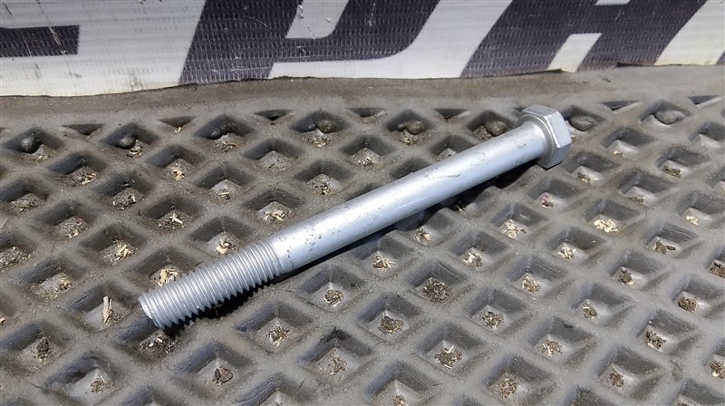 Болт подвески Audi A6 2004-2011 C6
