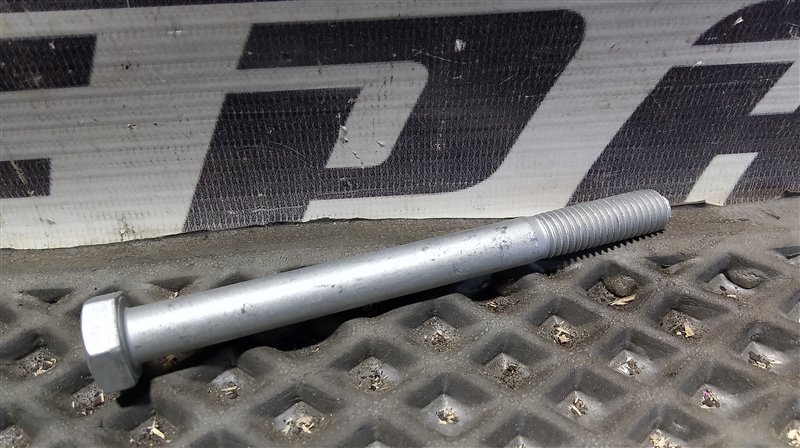 Болт подвески Audi A6 2004-2011 C6