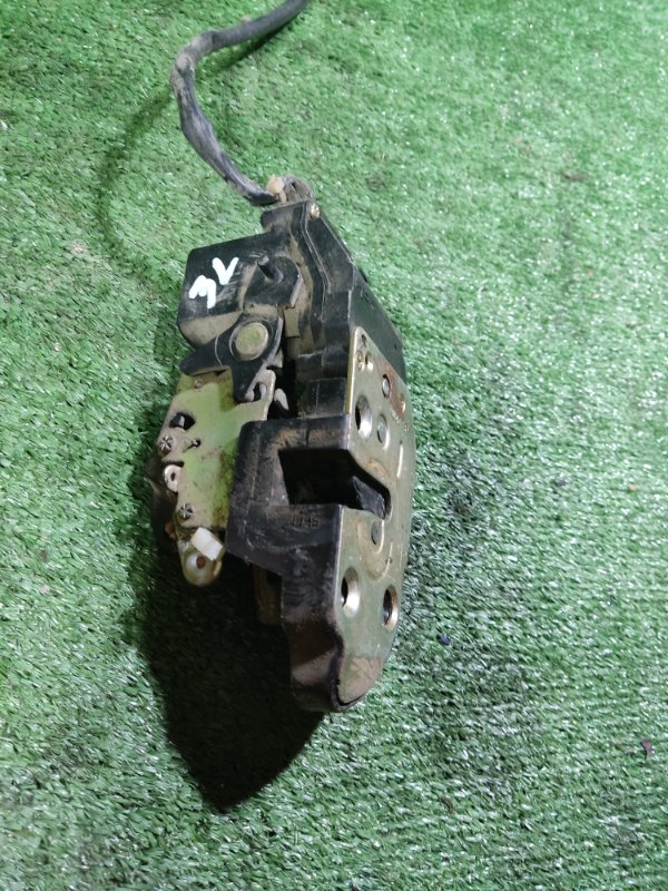 Замок двери kia spectra 2008