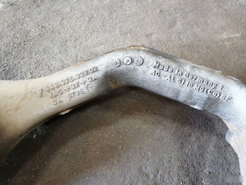 Балка поперечная Porsche Cayenne 955