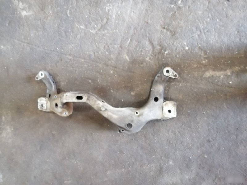 Балка поперечная Porsche Cayenne 955