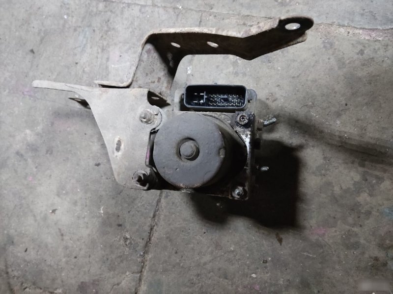 Блок ABS Mitsubishi Lancer 9