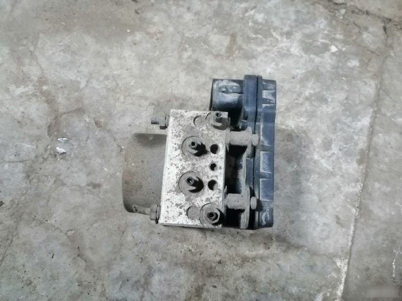 Блок ABS Mitsubishi Lancer 9