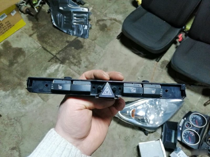 Блок кнопок Opel Astra H