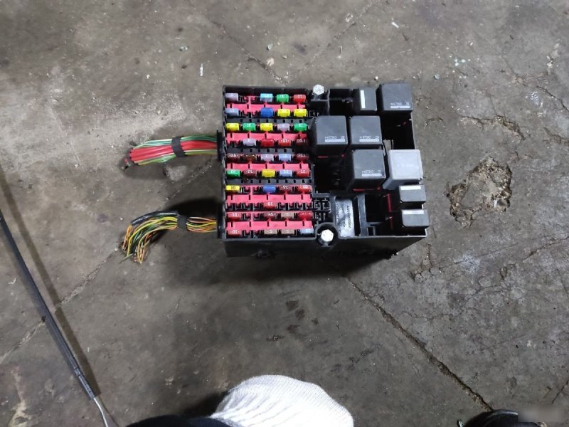 Блок предохранителей Ford Fusion