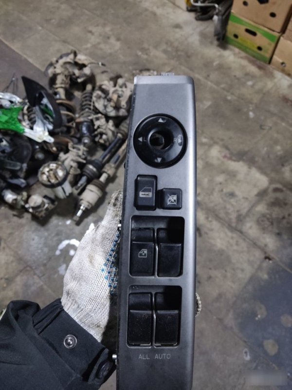 Блок стеклоподъемников Geely Emgrand EC7 2014 FE-2