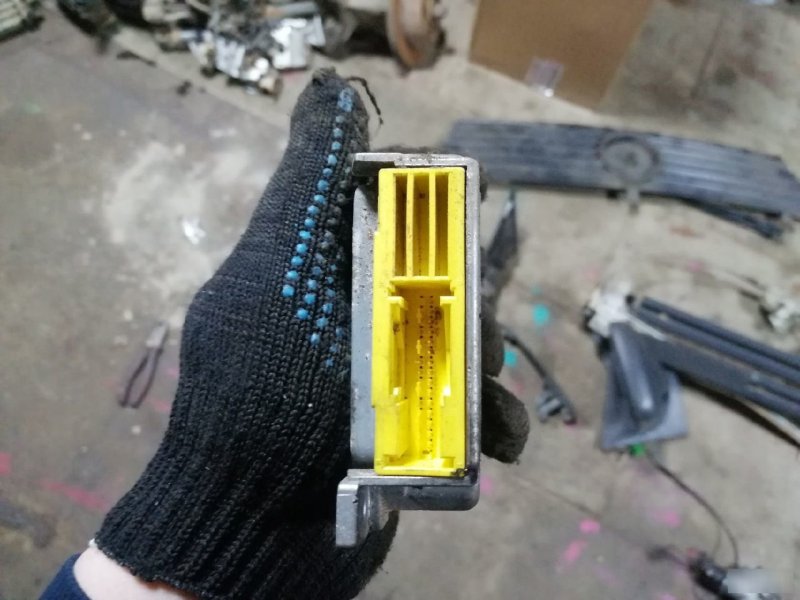 Блок управления AIR BAG Mercedes-Benz Vito W638