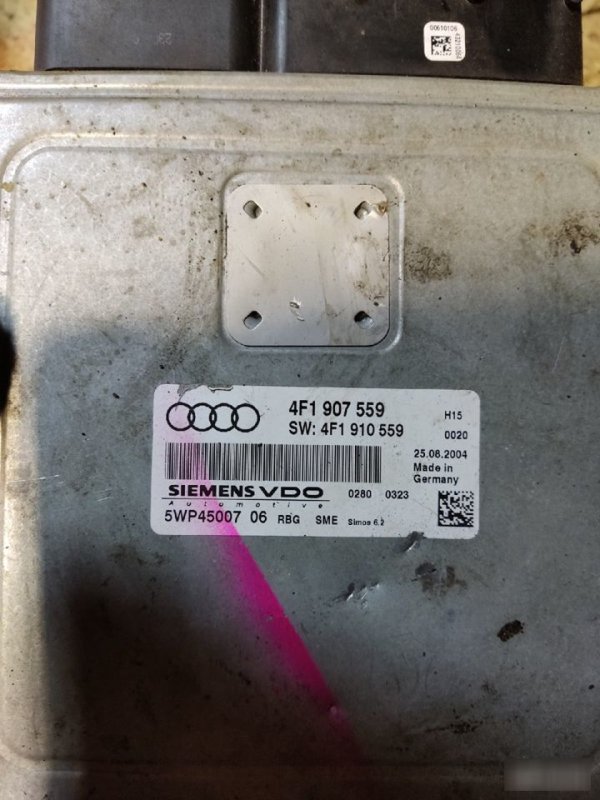 Блок управления двигателем Audi A6 C6