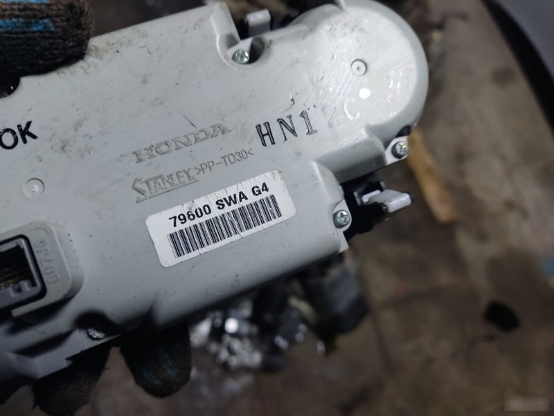 Блок управления климат-контролем Honda CR-V 3