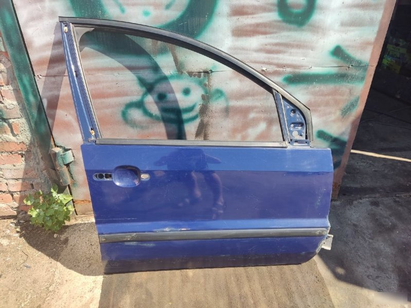 Дверь Ford Fusion