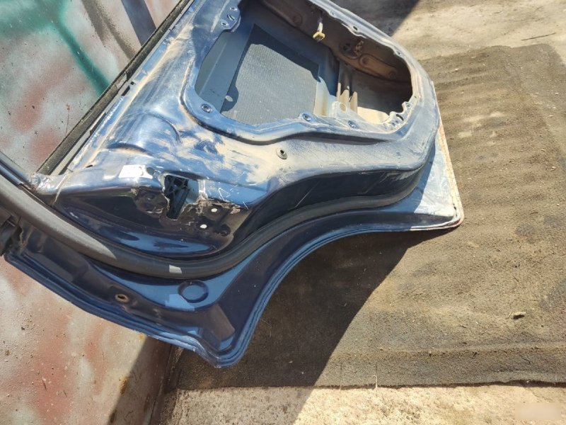 Дверь Ford Fusion