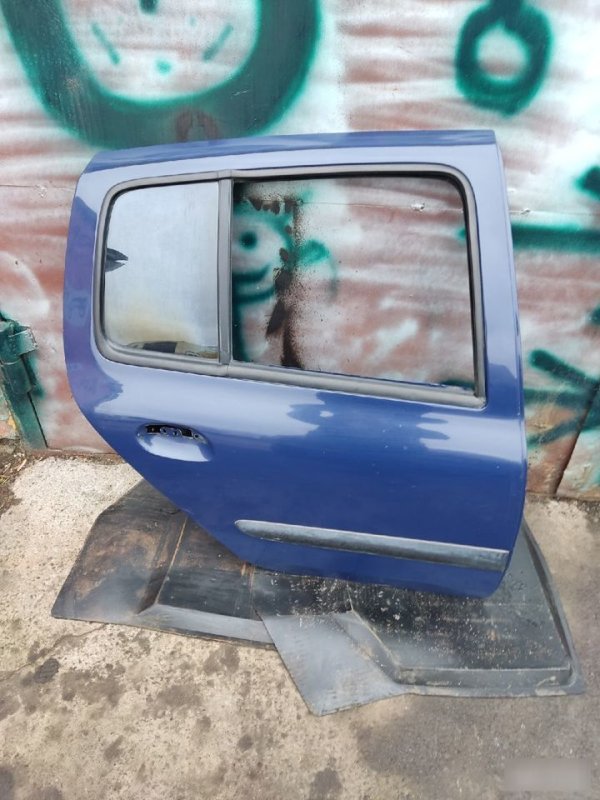 Дверь Renault Symbol