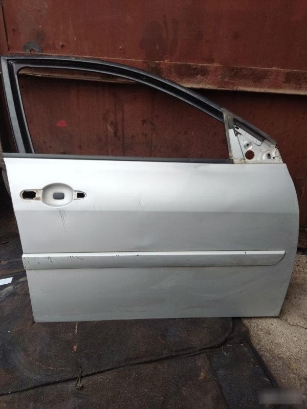 Дверь Renault Megane 2