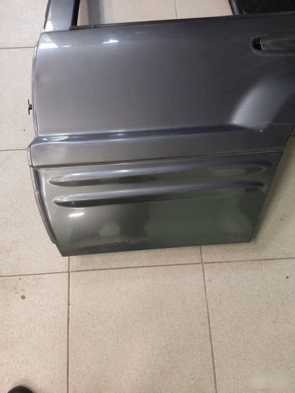 Дверь Jeep Grand Cherokee