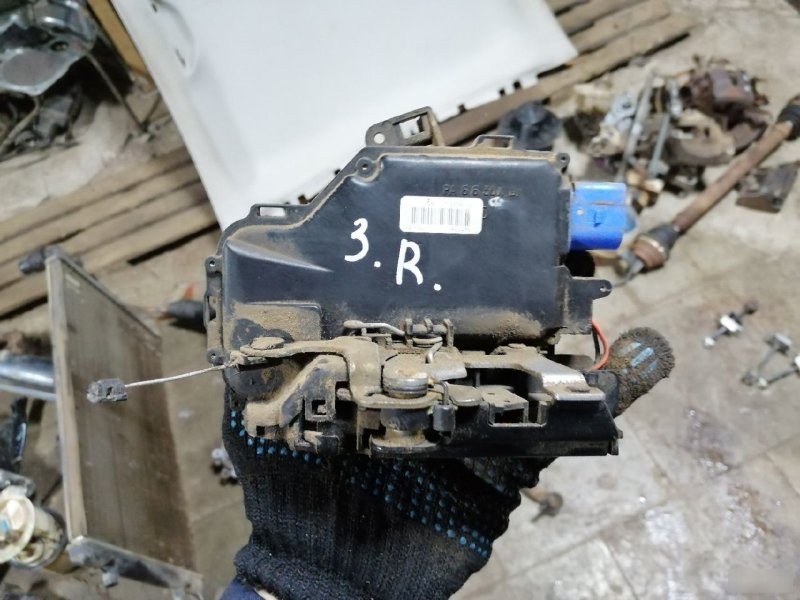 Замок двери Skoda Octavia A5