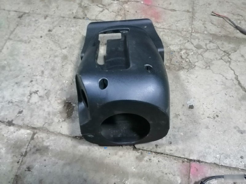Кожух рулевой колонки Mazda 3