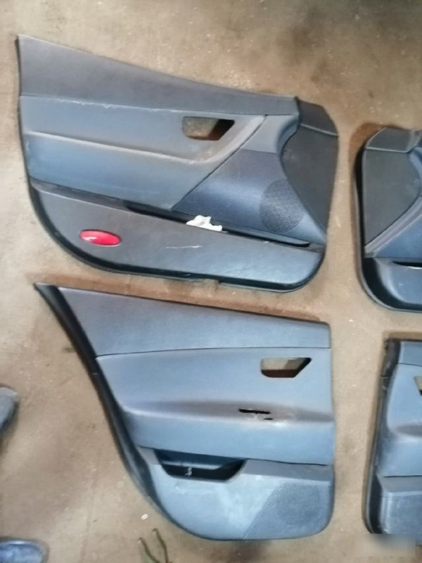 Комплект обшивок дверей Nissan Primera P12