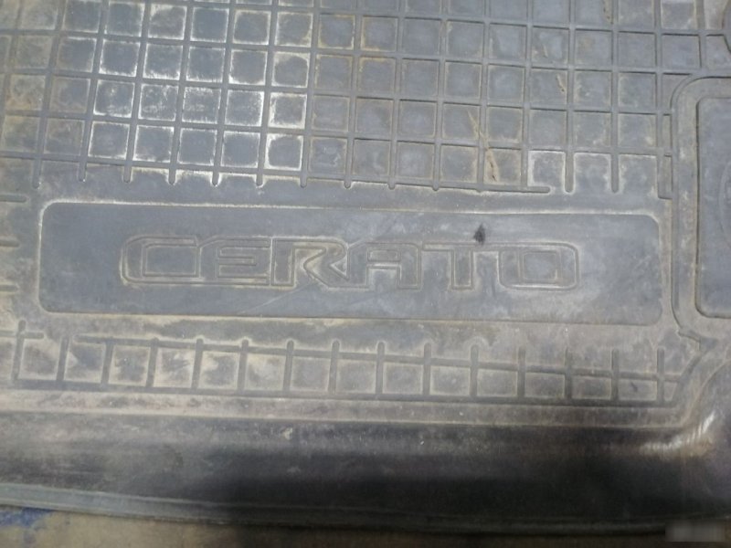 Комплект салонных ковриков Kia Cerato 2