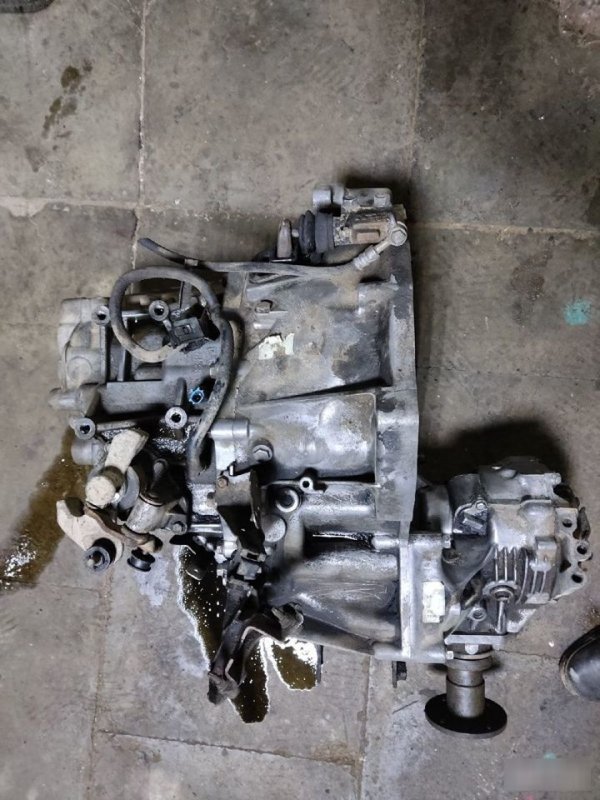 КПП Nissan X-Trail T30