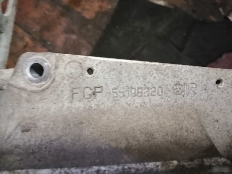 Кронштейн двигателя Opel Astra H